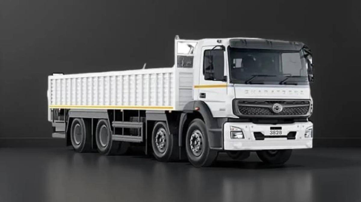 BharatBenz 3828R