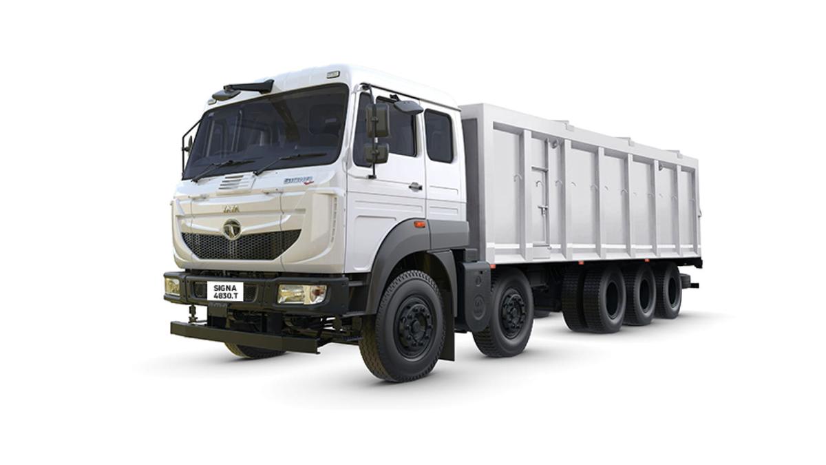 Tata Signa 4830.T